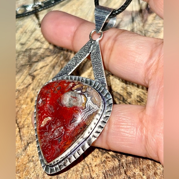 Deep Redish Brown Crazy Lace Agate Pendant 2 1/2” - Picture 4 of 16